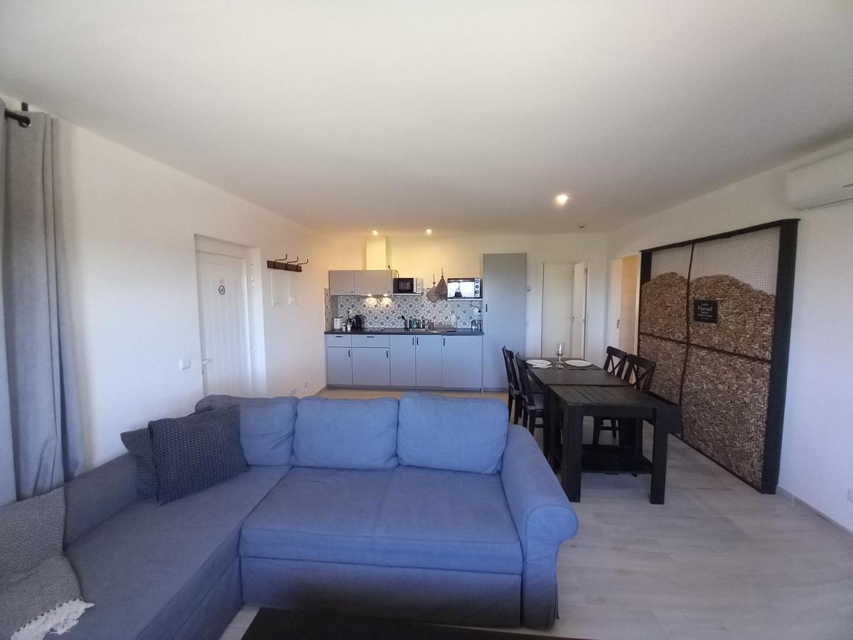 Manuel Apartment - Belch1952 Lagos Bagian luar foto